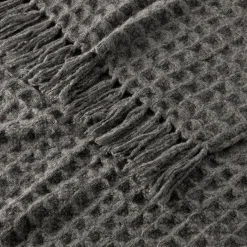 Alec Throw · Forest Green