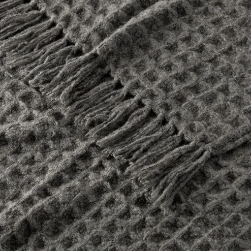 Alec Throw · Forest Green