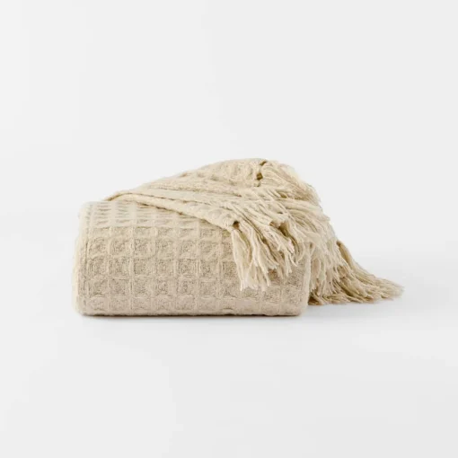 Alec Throw · Forest Green