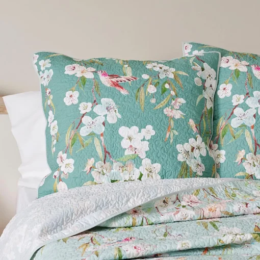 Aliana Bedspread
