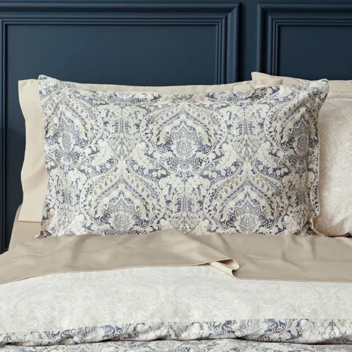 Antonio Quilt Cover