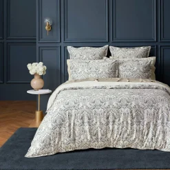 Antonio Quilt Cover