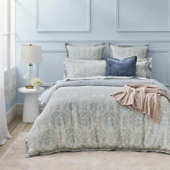 Armando Quilt Cover