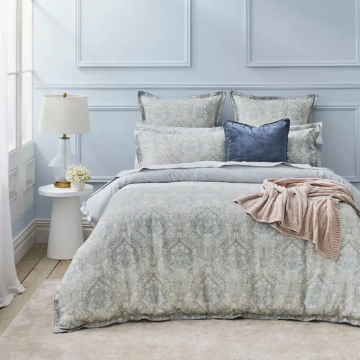 Armando Quilt Cover