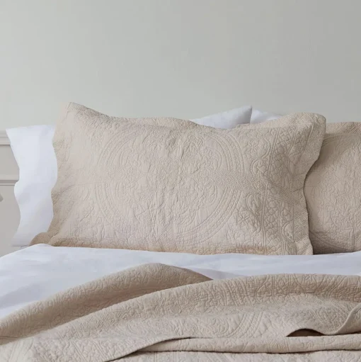Artemida Bedspread - White