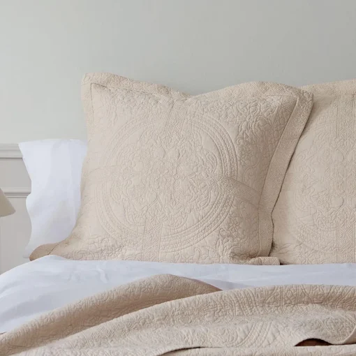 Artemida Bedspread - White