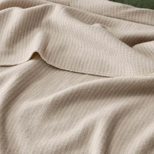 Beckett Wool Blanket - Olive/Ivory
