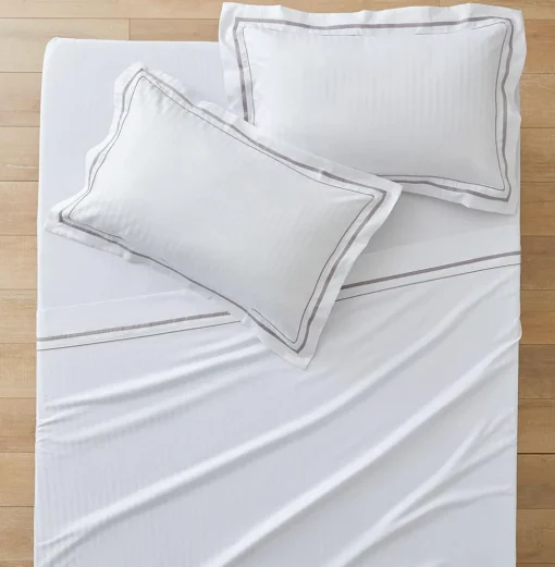 Cambridge 800 TC Egyptian Cotton Flat Sheets - White Navy