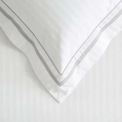 Cambridge 800TC Egyptian Cotton Quilt Cover - White Silver