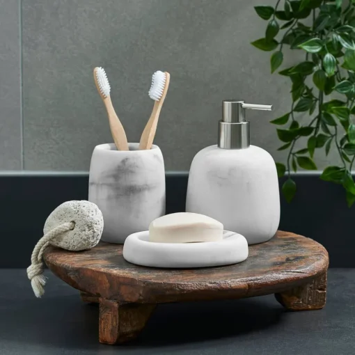 Cantelo Bathroom Accessories