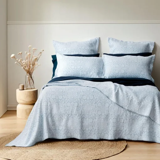 Carina Bedspread - Sage/Ivory