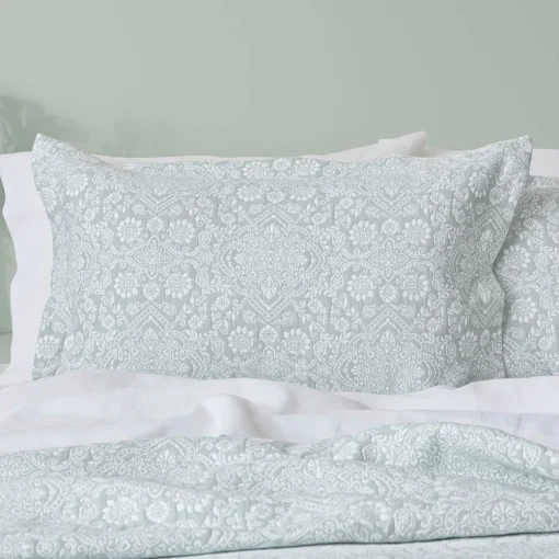 Carina Bedspread - Sage/Ivory