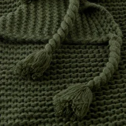 Chunky Tassel Throw - Pine