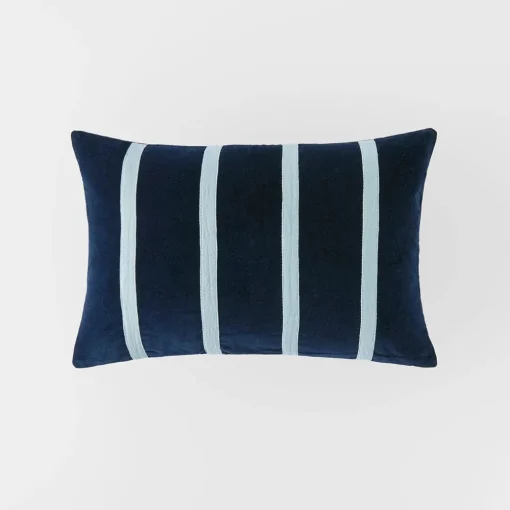 Claude Velvet Cushion - Burgundy
