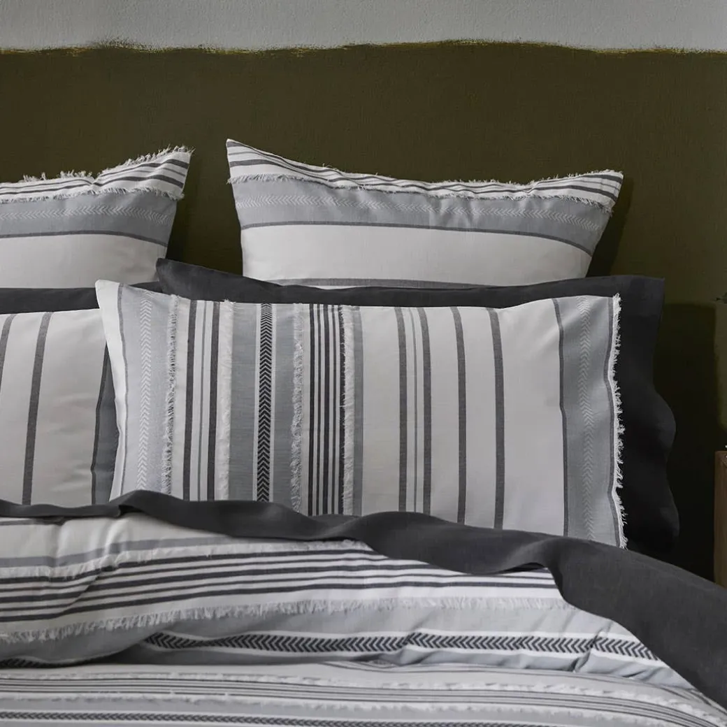 Corgan Quilt Cover - Seaspray/White