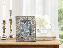 Filigree Dots Photo Frame - Silver
