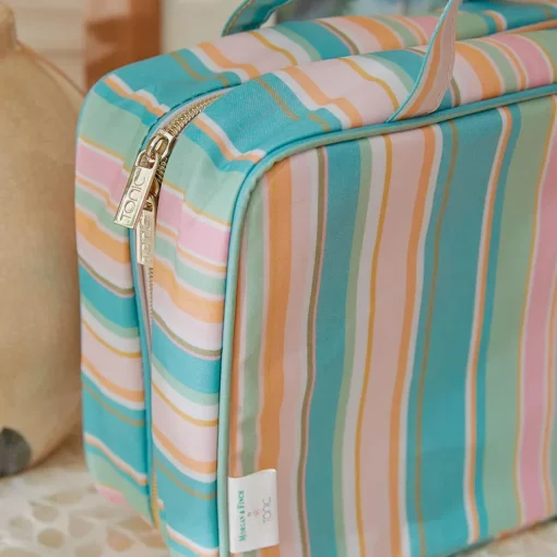 Finley Hanging Cosmetic Bag