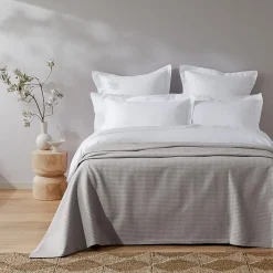 Harvey Cotton Blanket - White