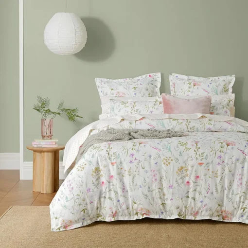 Layla Quilt Cover