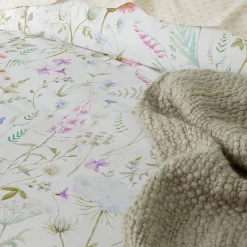 Layla Quilt Cover