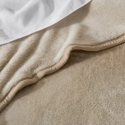 Luxton Blanket - Fawn