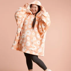 Marguerite Hooded Sherpa Blanket