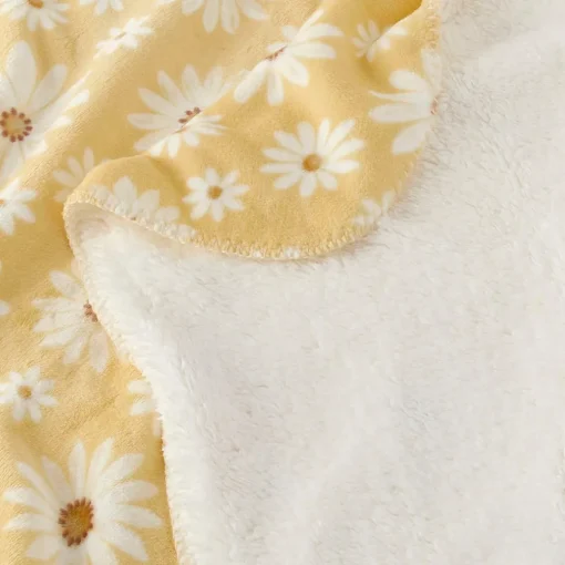 Marguerite Sherpa Throw