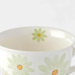 Margurite Pedestal Tea Cup - Light Green