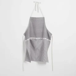 Marlton Apron And Oven Mitts