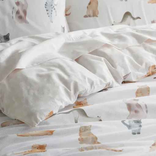 Mittens Quilt Cover