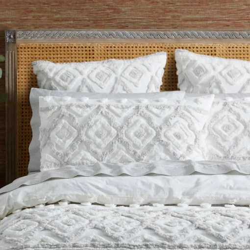 Nevarra Quilt Cover