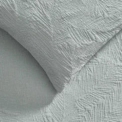 Palm Leaf Quilt Cover