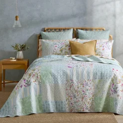 Polly Bedspread
