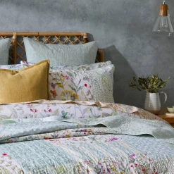 Polly Bedspread