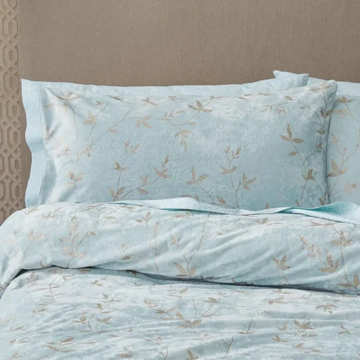 Raine Velvet Quilt Cover
