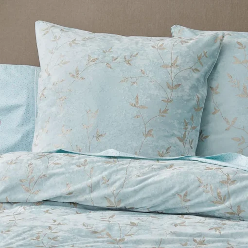 Raine Velvet Quilt Cover