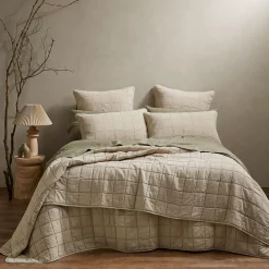Reid Coverlet - Oatmeal