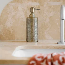 Sai Bathroom Accessories