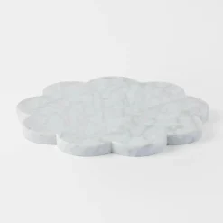 Scalloped Marble Tray - White