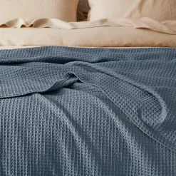 Sebastian Waffle Blanket - Olive Green
