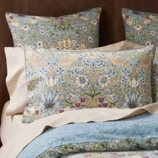 Strawberry Thief Quilt Cover - Chocolate