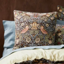 Strawberry Thief Quilt Cover - Chocolate