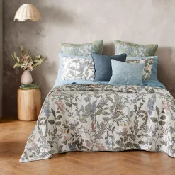 Swinden Bedspread