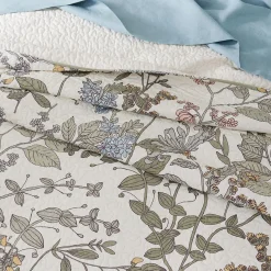 Swinden Bedspread