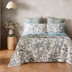 Swinden Bedspread