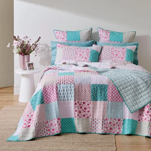 Teagan Bedspread
