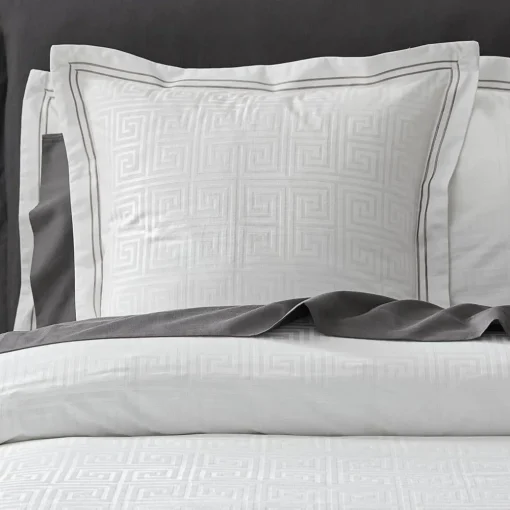 Winchester Quilt Cover