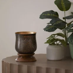 Wood Base Perforated Hurricane