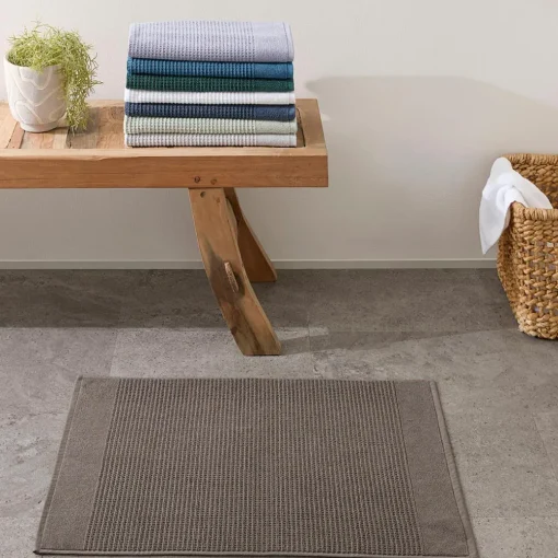 Wythe Bath Mat - Silver