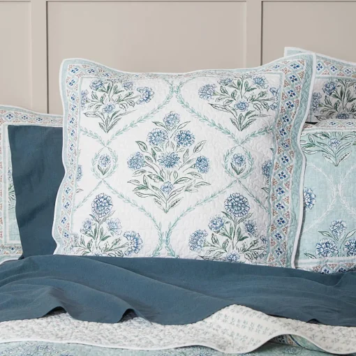 Yvette Bedspread